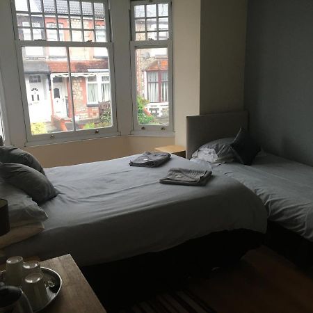 Ebbw Vale Guest House Bagian luar foto